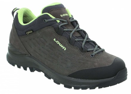 lowa hiking shoes womens