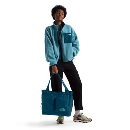 The North Face Base Camp Voyager Tote 3