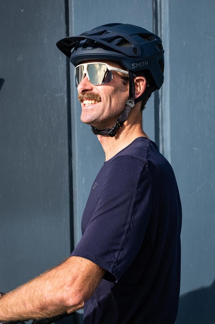 Location Image for Engage Mips Bike Helmet