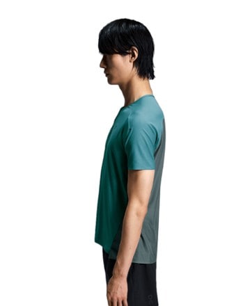 On Performance-T Shirt - Men's 4