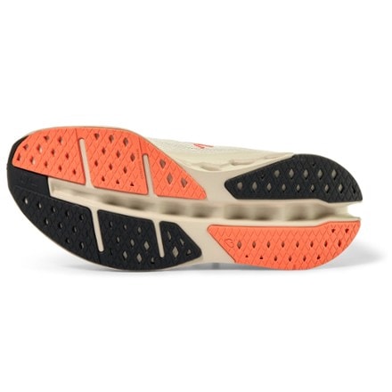 On Cloudsurfer Max Road-Running Shoes - Women's 4