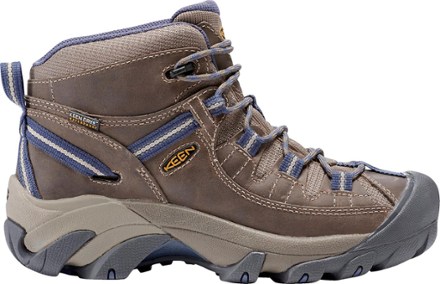 men's targhee ii waterproof wide fit mid hiking boots