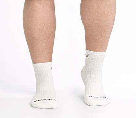 Wide Open Solid Cushioned Quarter Socks - Men's 3