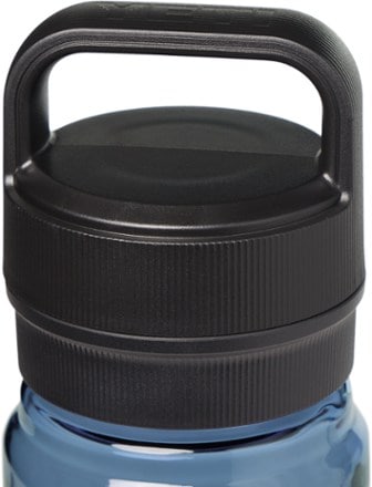 YETI Yonder Water Bottle with Yonder Chug Cap - 25 fl. oz. 2