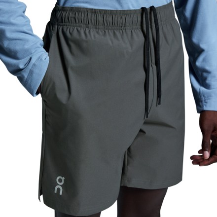 On Core 7" Shorts - Men's 5