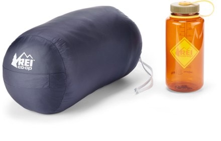 REI Co-op Magma 15 Sleeping Bag Stuff sack (32 fl. oz. water bottle not included)