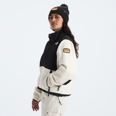 The North Face Retro Denali Jacket - Women's 4