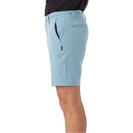 O'Neill Reserve Light Check 19" Hybrid Shorts - Men's 1