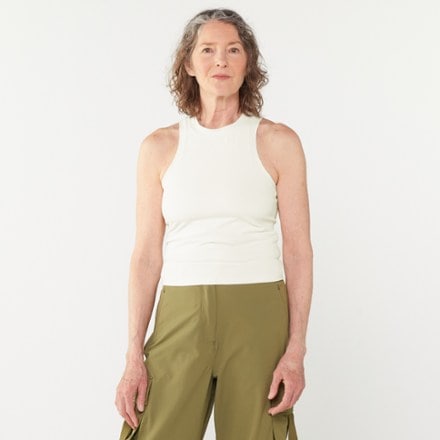 SENIQ Oasis Tank Top - Women's 1