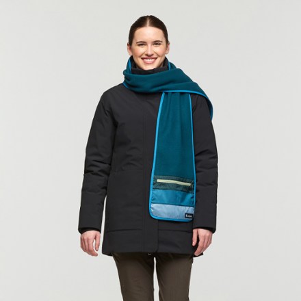 Cotopaxi Teca Fleece Scarf 1