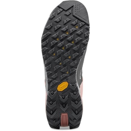 Salewa Wildfire NXT Approach Shoes - Women's 6