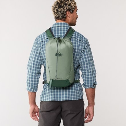 REI Co-op Flash 18 Pack 1