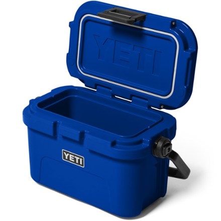 YETI Roadie 8 Hard Cooler 3