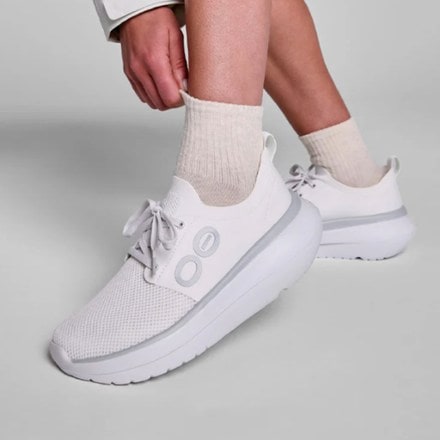 OOFOS OOmy Stride Shoes - Women's 6