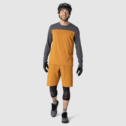 Outdoor Research Freewheel Long-Sleeve Bike Jersey - Men's 3