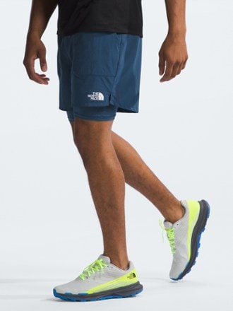 The North Face Sunriser 2-in-1 6" Shorts - Men's 4