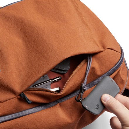 Bellroy Transit Workpack 20 L 6