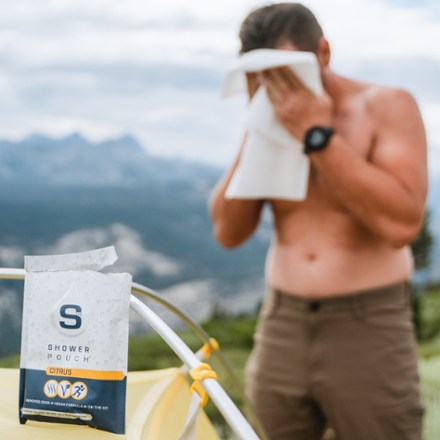 Shower Pouch Gigantic Body Wipe - 2' x 1' 2