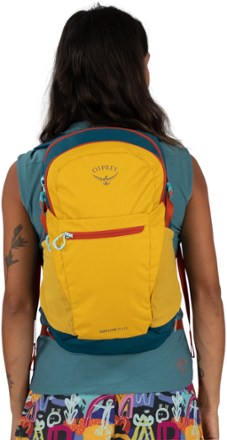 Osprey daylite outlet plus yellow