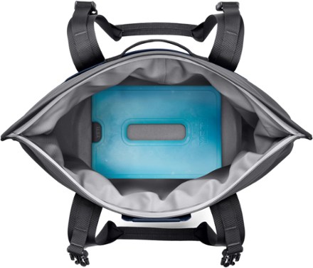 YETI Hopper M15 Tote Soft Cooler 8