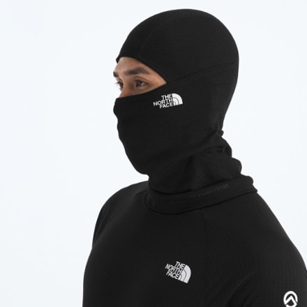 The North Face Summit Series DOTKNIT Balaclava 1