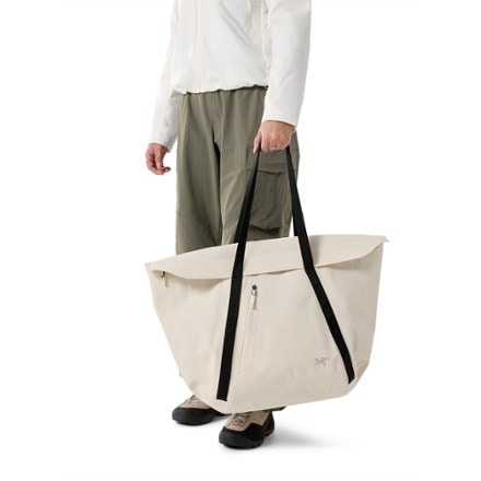 Arc'teryx Granville 30 Carryall Bag 4