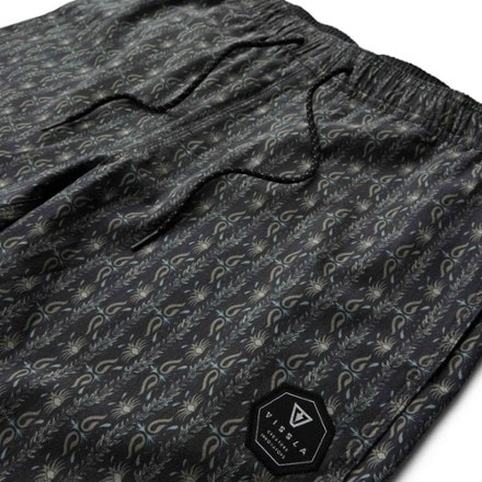 VISSLA Out West 16.5" Volley Shorts - Men's 4