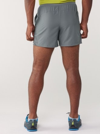 Under Armour Launch Run 5" Shorts - Men's 2