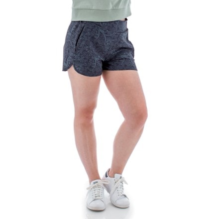 Aventura Menlo Shorts - Women's 3