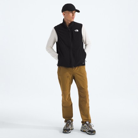 The North Face Packable Vest - Men's 3