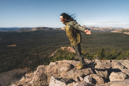 The North Face Ridgelite FUTUREFLEECE Wind Jacket - Men's 8