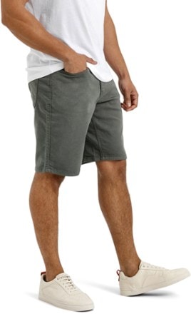 DUER No Sweat Relaxed 10" Shorts - Men's 2