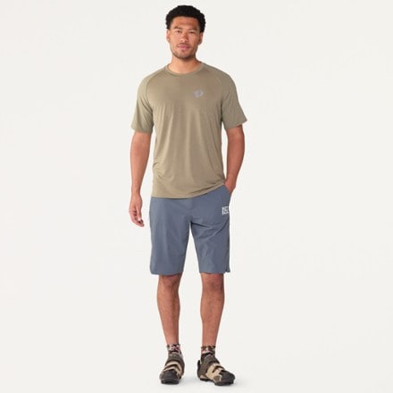 Endura Alltrack Ride Bike Over Shorts - Men's 3