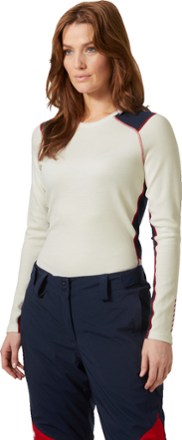 Helly Hansen LIFA Merino Midweight Crew Base Layer Top - Women's 1