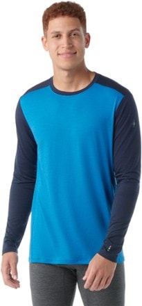 Smartwool Classic All-Season Merino Long-Sleeve Base Layer Top - Men's 1