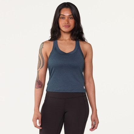 Model info: Height: 5' 6" | Waist: 24" | Wearing size: M