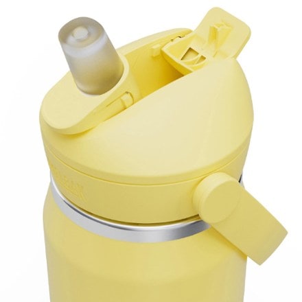 CamelBak Thrive Flip Straw Insulated Stainless-Steel Water Bottle - 25 fl. oz. 3