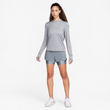 Nike Swift Element UV Crew Top - Women's 2