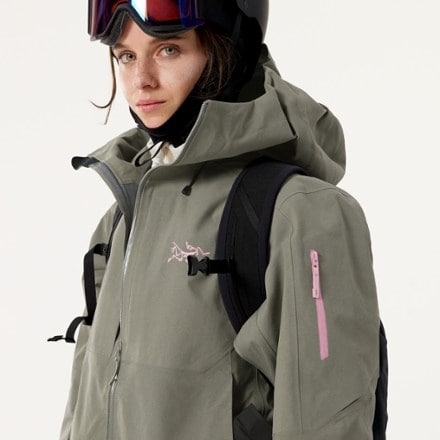 Arc'teryx Incendia One-Piece - Women's 6