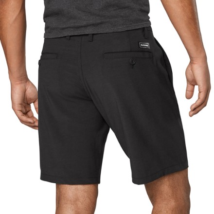 the north face rolling sun hybrid shorts