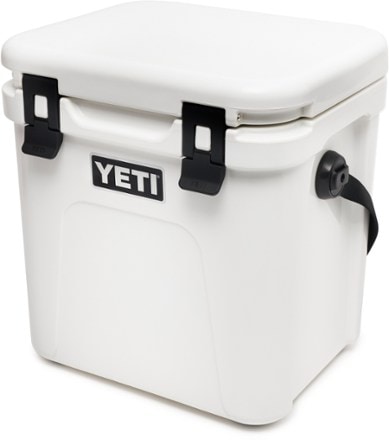 YETI Roadie 24 Cooler 1