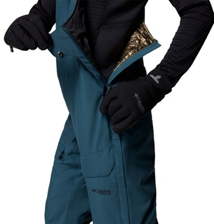 Columbia Highland Summit II Insulated Bib Snow Pants - Women's 6