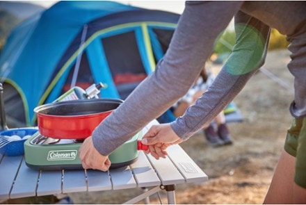 Coleman Cascade 18 1-Burner Camp Stove 8