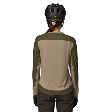 Patagonia Long-Sleeve Dirt Craft Bike Jersey - Women's 4