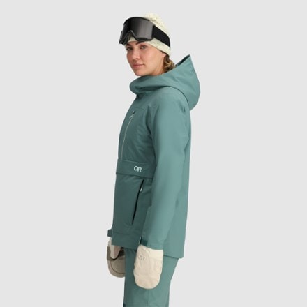 Outdoor Research Snowcrew Insulated Anorak - Women's 4