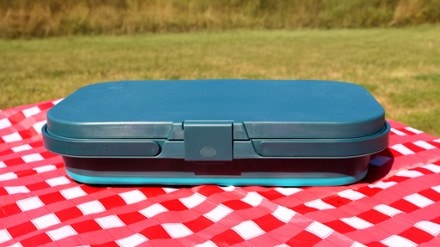 Adventure Ready Flat Pack Collapsible Picnic Basket 3
