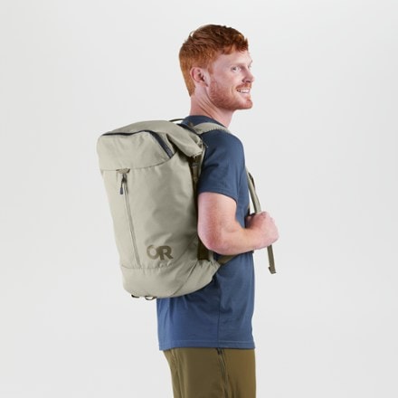 Outdoor Research Field Explorer Pack - 25 L 2