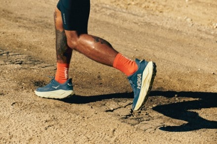 HOKA Challenger 8 Trail-Running Shoes - Men's 7