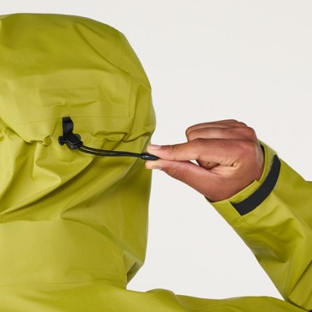 Arc'teryx Beta SL Jacket - Men's 5