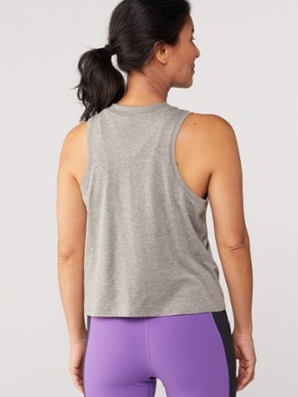 Vuori Energy Crop Tank Top - Women's 2